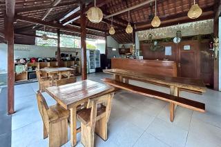 Urbanview Asung 2 Guesthouse Tibubeneng - Dalung - 4