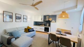 Mobydick close to everything with secure car park - Imperia - 9