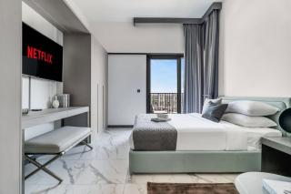 GuestReady - Modern studio with balcony in Dubai - 1