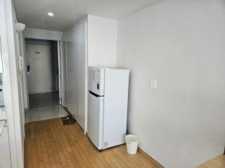 GOGOhouse - - 4