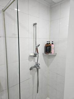GOGOhouse - - 1
