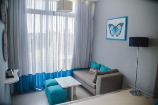Azur Paradise Hotel & Rooftop Bar - Grand Baie - 3