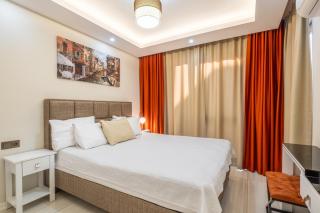 Retro No 7, Cleopatra beach - 4