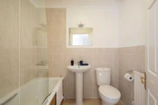 Spacious 4 Bed Abingdon next to Oxford, Cotswolds - Culham - 2
