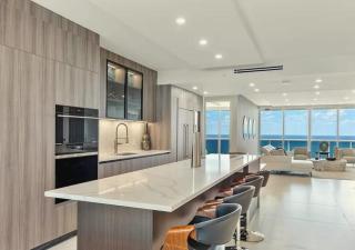 Beautifully Appointed 3 Bedroom Condo - Fort Lauderdale - 1