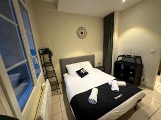 CHARMANT Studio 100 M Gare - Tours - 0