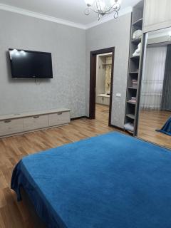 Апартамент, квартира - - 1