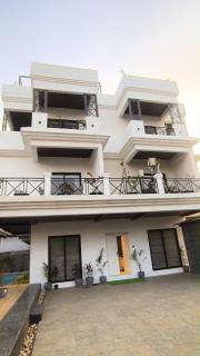 Luxury Hill View 4BHK Villa at Tiger Point with Private Swimming Pool - Āmbavna - 0