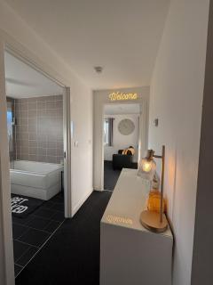 Apollo Apartment - Coventry - 6
