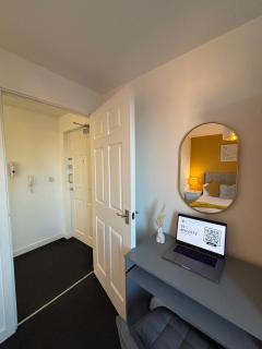 Apollo Apartment - Coventry - 2