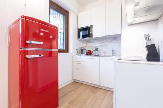 Fondazione Prada Exclusive Apartment with Balcony - Top Collection - Milan - 8
