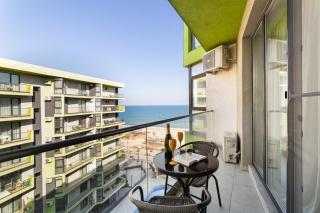 Onyx Breeze - Pool & Spa Beach Resort - Năvodari - 9