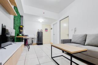 Nice Designed and Comfort 2BR Apartment at M-Town Residence By Travelio - 4