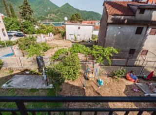 Modern Apartment with Terrace in Herceg Novi - Donja Jošica - 5