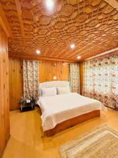 The Pinus Resort - 2