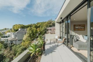 Adventure & Relaxation Cozy 3BR Stay with Games & Scenic Views - 0