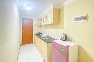 Luxurious Designed 2BR at Grand Palace Kemayoran Apartment By Travelio - Jakarta - 5