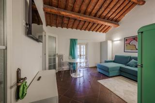 Piazza Ariostea Apartment - 5