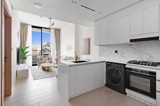 FIRST CLASS 1BR Cozy Urban Getaway - 3