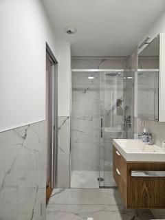 3-Bedroom - Sleeps 7 - With Gym - Milan - 6