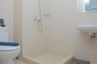 Elegant and Simply Studio Springlake Summarecon Apartment By Travelio - Bekasi - 4