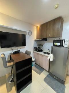 M&M Suites Ridgewood Towers T3 BGC McKinley - Manila - 9