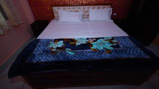 Khubbu's Inn - Varanasi - 8