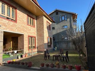 Kashmiri kothi - Srinagar stay - Srinagar - 7