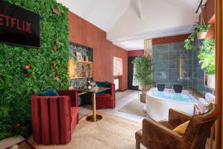 Suite avec jacuzzi - Le Boudoir de la Loire - Chalonnes-sur-Loire - 3