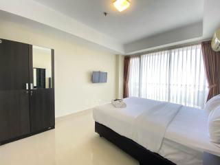 Cozy Studio Apartment at Beverly Dago By Travelio - Bandung - 1