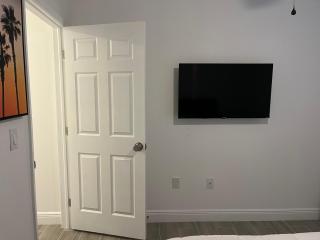 Cozy LeHigh Extended Stay - Fort Myers - 3