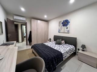 Modern Flat in Balluta - San Julián - 8