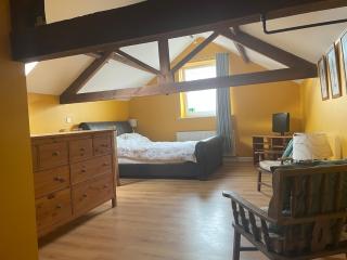 Ye Old Sun Inn, Barn Studio - Bilbrough - 7