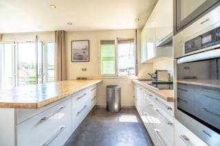 Floralies B l Bright & Parking l Shellter Rentals - Saint-Tropez - 4