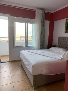 Zisi Rooms - Sarandë - 2