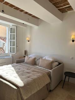 Le Paon l Old Town & AC l Shellter Rentals - Saint-Tropez - 3