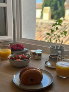 Le Paon l Old Town & AC l Shellter Rentals - Saint-Tropez - 2