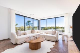 Luxueuse Villa pour huit personnes, piscine et vue sur le Golf - 8