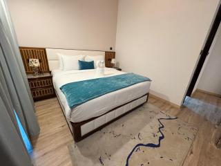 Holiday Homes by DO - Dubai Marina - 3