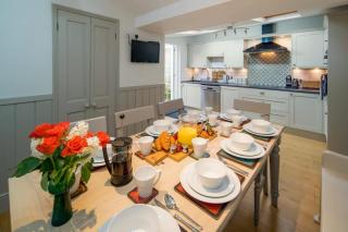 Crossjack Cottage - 0