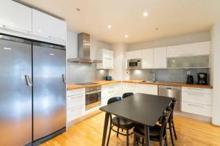 Spacious Apartment for 4 with Sauna in Kamppi - Helsinki - 1