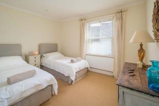 Pebble Cottage - Cowes - 1