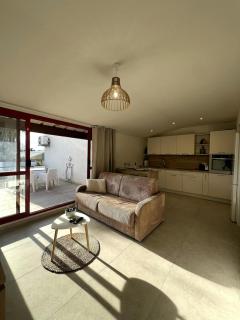 F2 4 pers - Clim - Parking - SPA - 10min Arles - Arles - 8