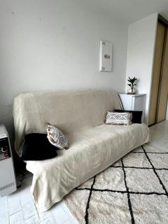 Joli studio avec piscine. - 1