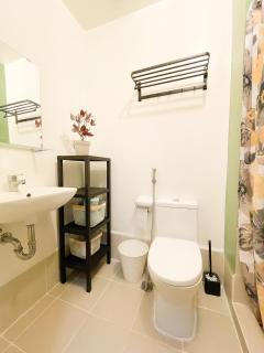 Houzz 845 by Houzztelity - Manilla - 1