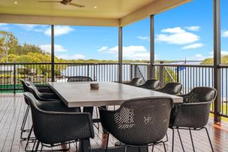 Pumicestone Paradise, Waterfront, sleeps 10, Meldale - 9