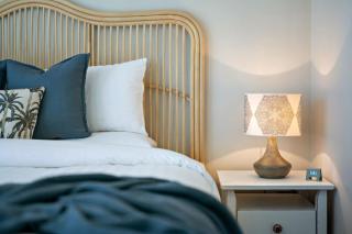 Bay Breeze - Sleeps 4 - Walk to Bay - Deception Bay - 6