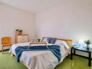 ISA - Apartment 6 beds in Golfo Aranci just 150 mt from the sea - Golfo Aranci - 0