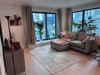Spare Room in All-Female 2-Bedroom Flat-Female Only! - London - 5