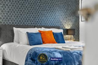 4-BR House By Townhouse Stays Short Lets & Serviced Accommodation in Birmingham with Garden, Free Parking & WiFi - 9